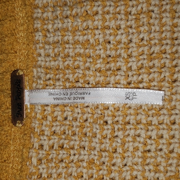 Free People De Soleil  Pullover  Deep V Neck Slouchy Long Sleeve Crop XS Sweater - Picture 5 of 9